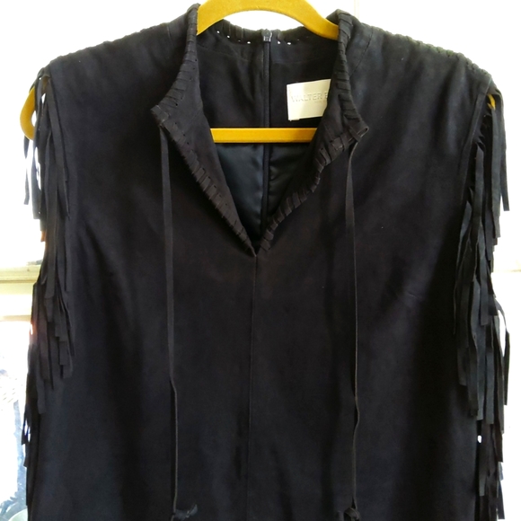 💥Nwot💥WALTER BAKER Black Suede Sleeveless Dress w/ Side Fringe - Picture 6 of 11